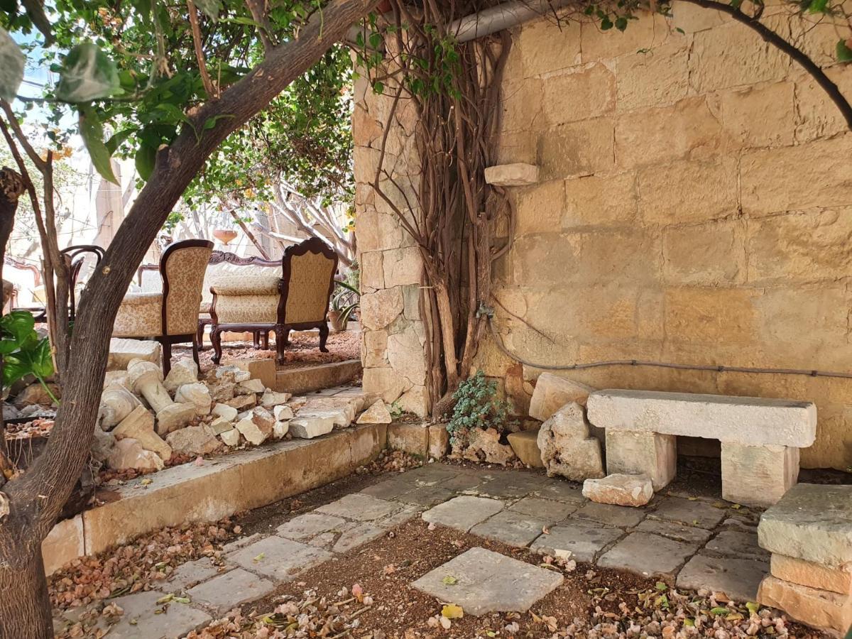 Ave Maria Guest House Saint Julian's Екстер'єр фото